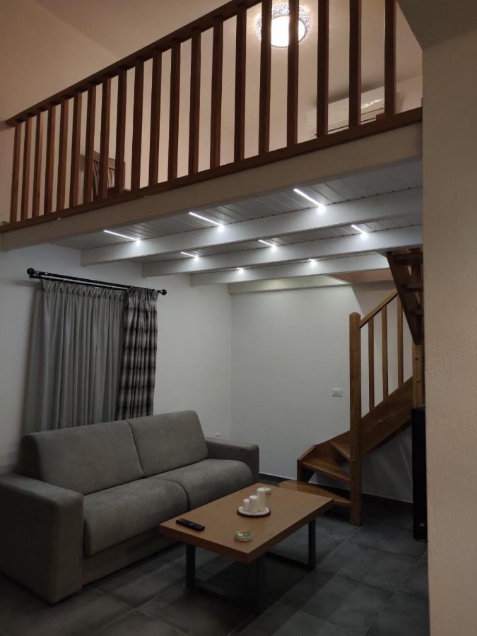 Villa Ageri Аполония Екстериор снимка